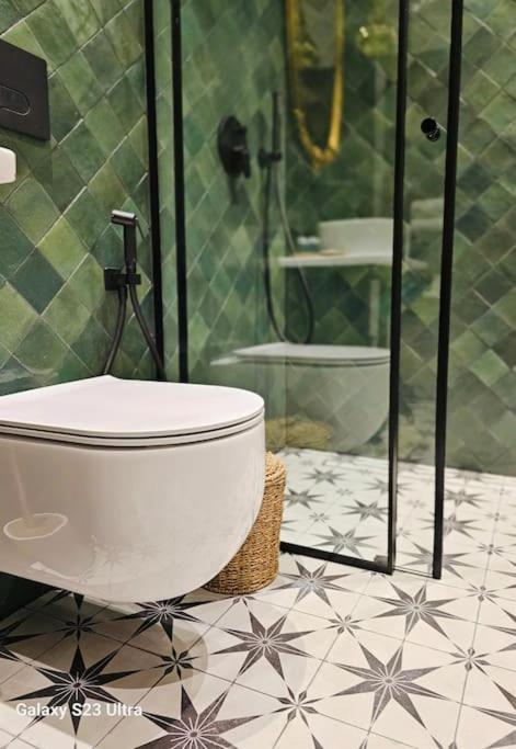Novi'S Luxury Apartment 2 Gjirokastër Eksteriør bilde