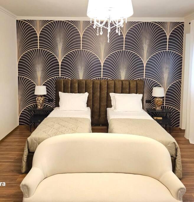 Novi'S Luxury Apartment 2 Gjirokastër Eksteriør bilde